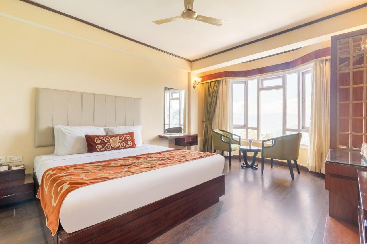 Summit Lillium Hotel & Spa 噶伦堡 外观 照片