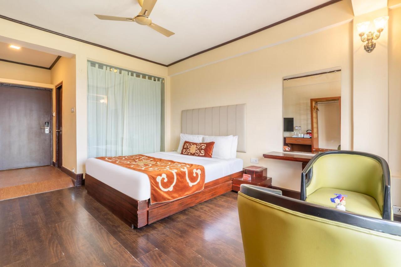 Summit Lillium Hotel & Spa 噶伦堡 外观 照片