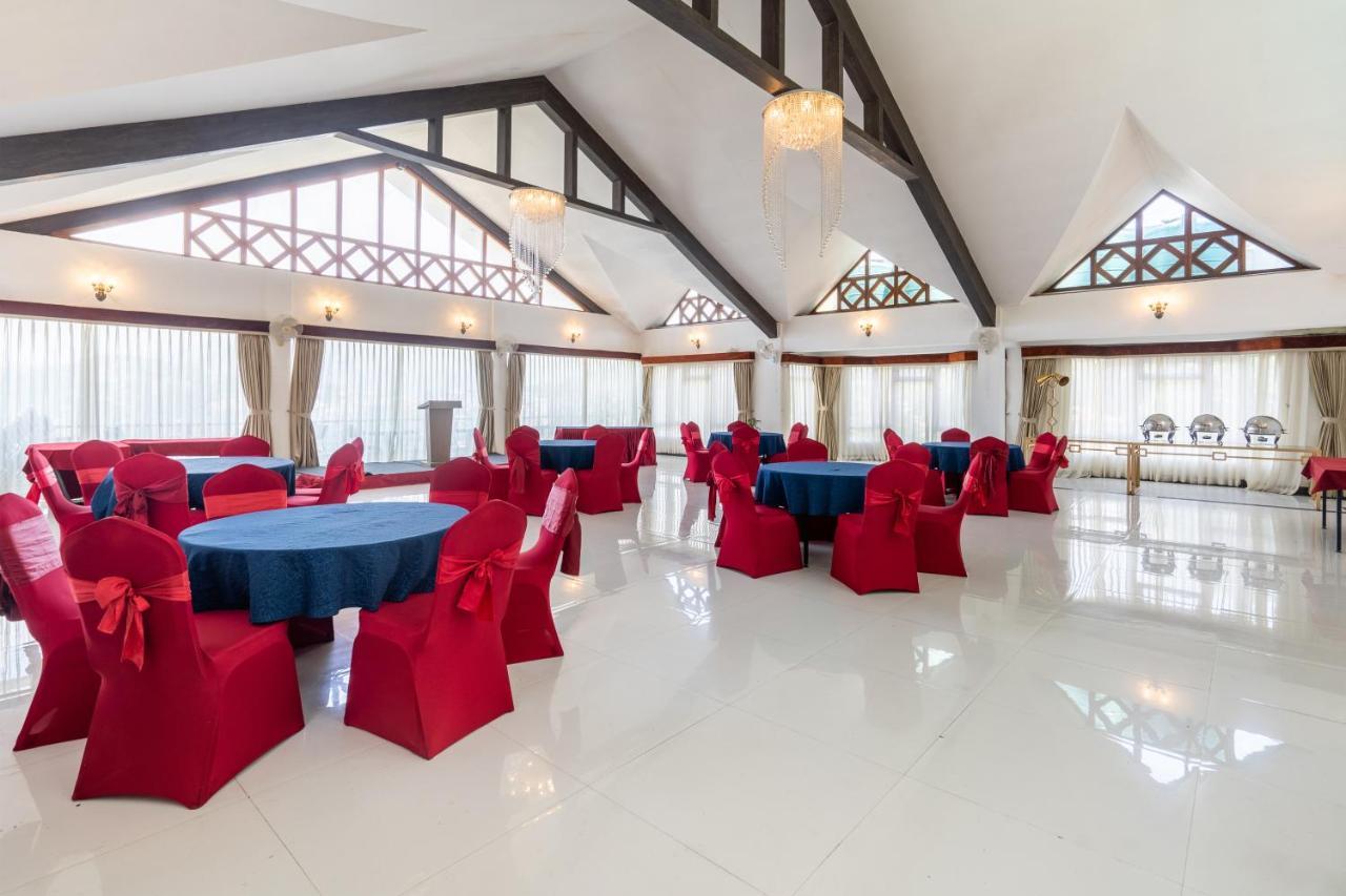 Summit Lillium Hotel & Spa 噶伦堡 外观 照片