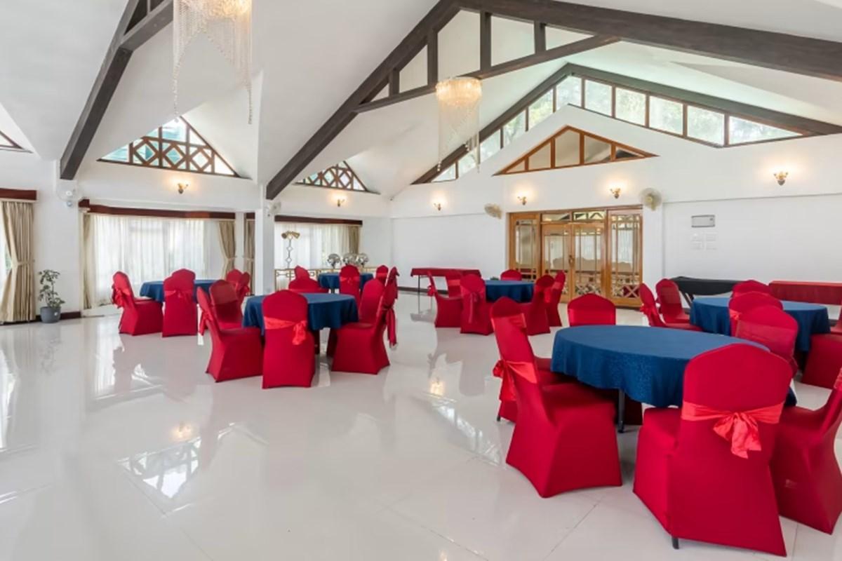 Summit Lillium Hotel & Spa 噶伦堡 外观 照片